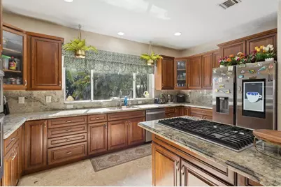 5521 SW 109th Avenue, Davie, FL 33328 - Photo 9