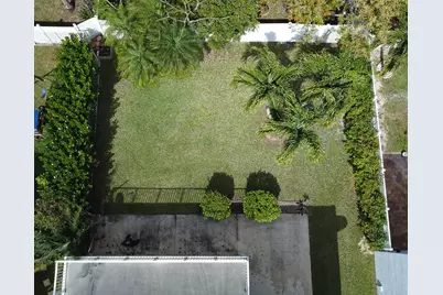 9861 Woodworth Court, Wellington, FL 33414 - Photo 25