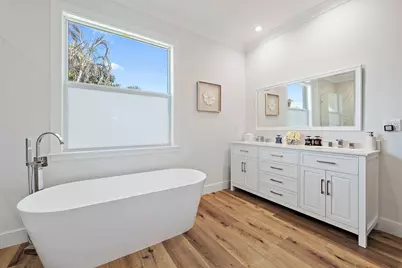 8508 SE Woodwind Street, Hobe Sound, FL 33455 - Photo 17