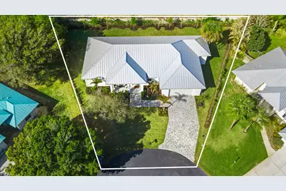 8508 SE Woodwind Street, Hobe Sound, FL 33455 - Photo 7