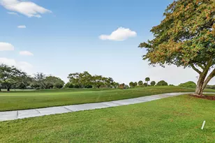 19830 Sawgrass Dr, Boca Raton, FL 33434 - Photo 37