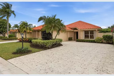 2735 SW Mariposa Circle, Palm City, FL 34990 - Photo 1