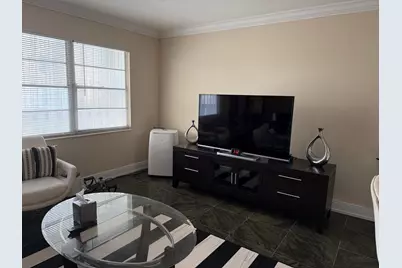 2123 Cambridge F, Deerfield Beach, FL 33442 - Photo 7