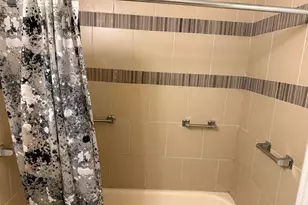 2123 Cambridge F, Deerfield Beach, FL 33442 - Photo 23