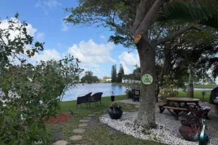 2123 Cambridge F, Deerfield Beach, FL 33442 - Photo 25