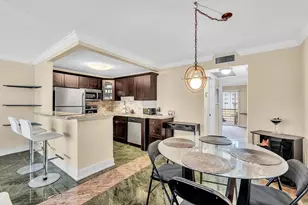 2123 Cambridge F, Deerfield Beach, FL 33442 - Photo 7