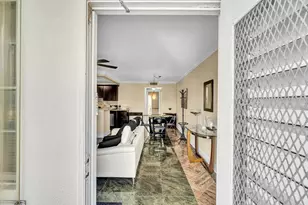 2123 Cambridge F, Deerfield Beach, FL 33442 - Photo 3
