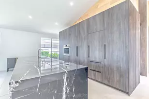 13090 Touchstone Pl, Palm Beach Gardens, FL 33418 - Photo 9