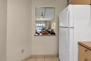 6715 W 26th Dr, Hialeah, FL 33016 - Photo 5
