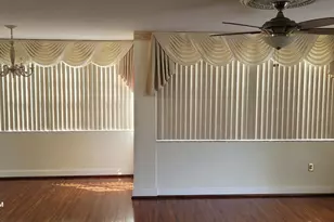 1300 St Charles Pl, Pembroke Pines, FL 33026 - Photo 15