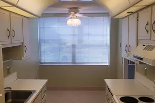 1300 St Charles Pl, Pembroke Pines, FL 33026 - Photo 13