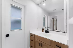 7836 Sunflower Dr, Margate, FL 33063 - Photo 21