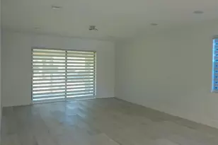 6085 N Sabal Palm Blvd, Tamarac, FL 33319 - Photo 5