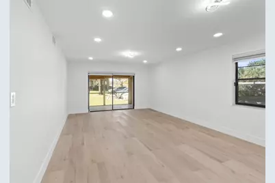 6085 N Sabal Palm Boulevard #109, Tamarac, FL 33319 - Photo 5