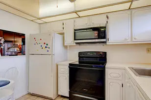 9400 Sunrise Lakes Blvd, Sunrise, FL 33322 - Photo 3