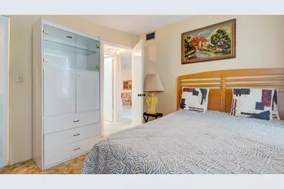 9400 Sunrise Lakes Boulevard #303, Sunrise, FL 33322 - Photo 15