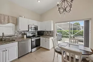 11583 Colonnade Dr, Boynton Beach, FL 33437 - Photo 5