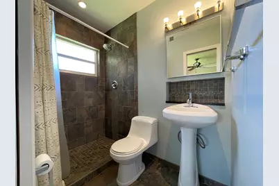 1754 NE 47th Street, Oakland Park, FL 33334 - Photo 11