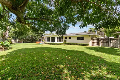 1754 NE 47th Street, Oakland Park, FL 33334 - Photo 5