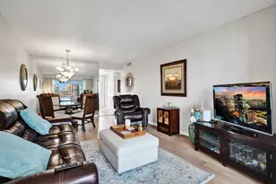 2901 E Sunrise Lakes Dr E, Sunrise, FL 33322 - Photo 15