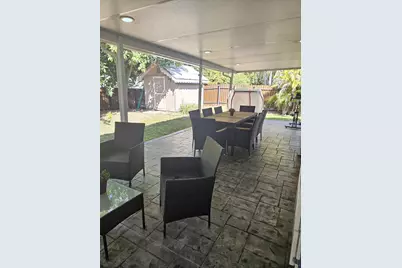 13431 SW 9th Place, Davie, FL 33325 - Photo 11