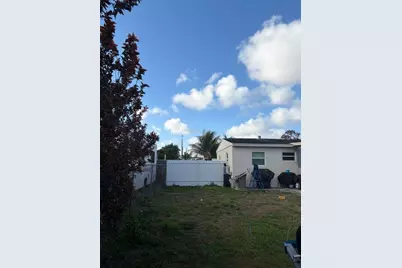 320 Winged Foot Road, Palm Springs, FL 33461 - Photo 41