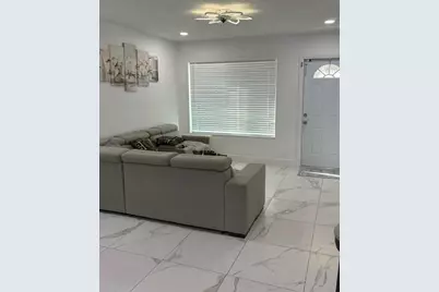 320 Winged Foot Road, Palm Springs, FL 33461 - Photo 9