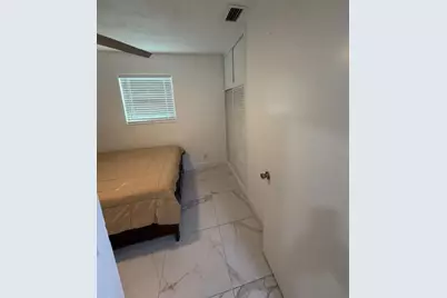 320 Winged Foot Road, Palm Springs, FL 33461 - Photo 21