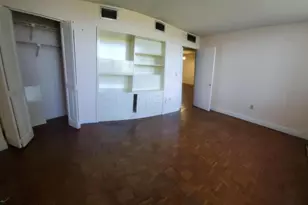 1400 St Charles Pl, Pembroke Pines, FL 33026 - Photo 3