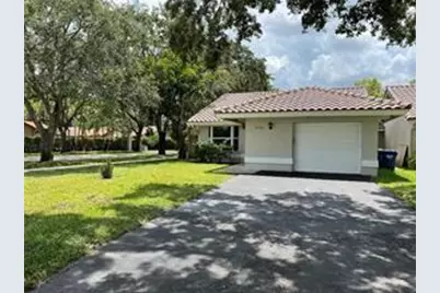 2793 NW 95th Avenue, Coral Springs, FL 33065 - Photo 1