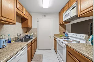 2319 N Congress Ave, Boynton Beach, FL 33426 - Photo 7