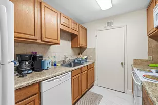 2319 N Congress Ave, Boynton Beach, FL 33426 - Photo 5