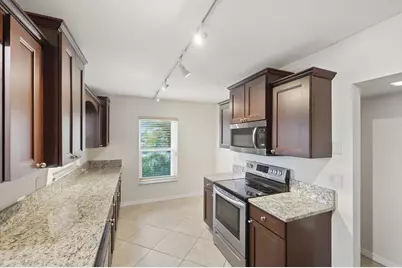 1900 S Kanner Highway #5107, Stuart, FL 34994 - Photo 11