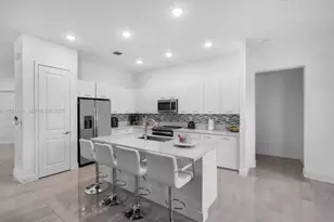 17325 SW 41st St, Miramar, FL 33029 - Photo 13