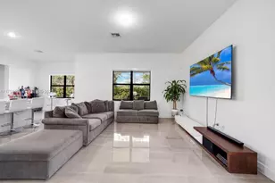 17325 SW 41st St, Miramar, FL 33029 - Photo 11