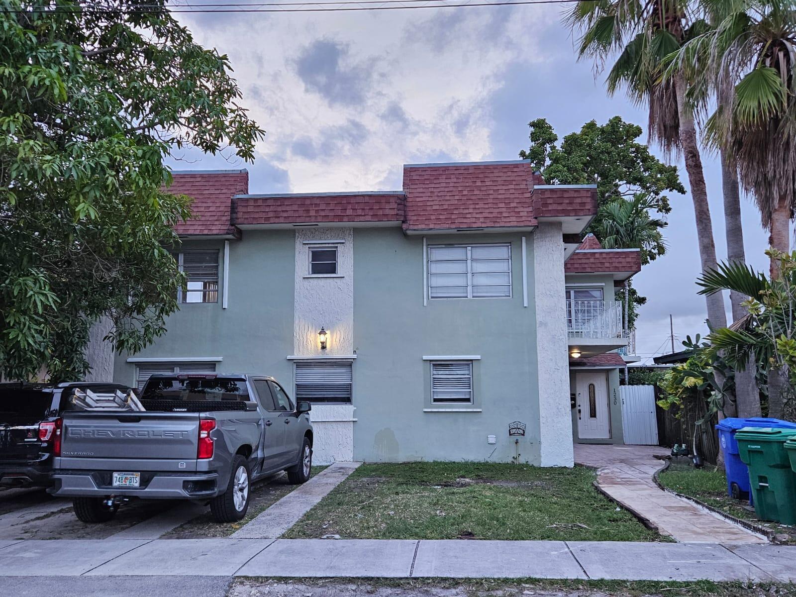 1232 SW 30th Ct - 1232 SW 30th Ct, Miami, FL 33135 Luxury Property | Jose Angel Pina