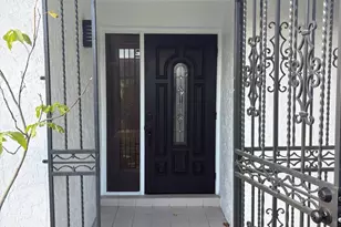 12231 SW 210th St, Miami, FL 33177 - Photo 7