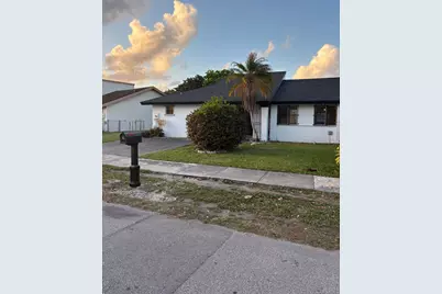 12231 SW 210th Street, Miami, FL 33177 - Photo 3