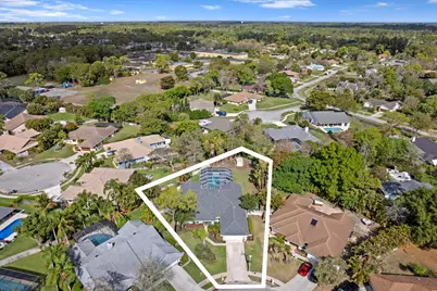 551 Kingsbury Terrace, Wellington, FL 33414 - Photo 3