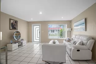 4708 NW 49th Dr, Tamarac, FL 33319 - Photo 7