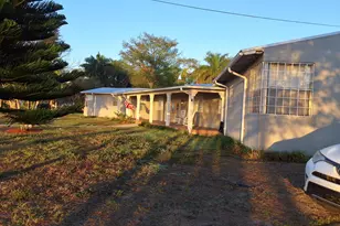 1221 Bacom Point Rd, Pahokee, FL 33476 - Photo 29