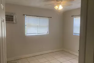 819 SW 9th Ct, Pompano Beach, FL 33060 - Photo 13