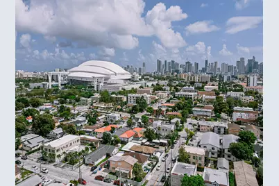 1757 NW 1st Street, Miami, FL 33125 - Photo 17