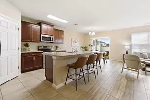 320 SW Moray Dr Dr, Palm Bay, FL 32908 - Photo 5