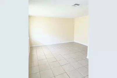 1029 S D Street #2, Lake Worth Beach, FL 33460 - Photo 3