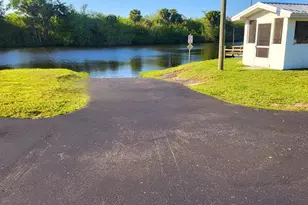 1339 Old Lakeport Rd, Moore Haven, FL 33471 - Photo 35