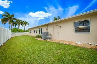 7597 Nemec Drive N, Lake Clarke Shores, FL 33406 - Photo 37