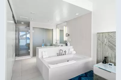 3101 Bayshore Drive #2105, Fort Lauderdale, FL 33304 - Photo 23