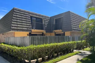 621 6th Way, West Palm Beach, FL 33407 - Photo 1