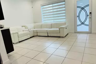 6305 Garfield St, Hollywood, FL 33024 - Photo 3